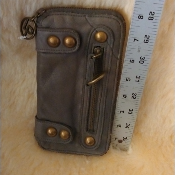 Linea Pelle Leather Zippered Wallet - Picture 6 of 7